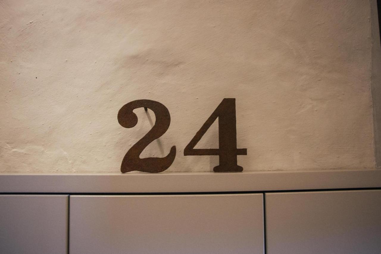 Casa Boutique Nº 24 Leilighet Cardona Eksteriør bilde